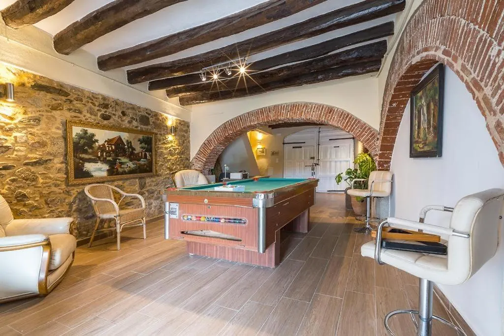 Newly Renovated Large Villa With Garden Castello  D'Empuries