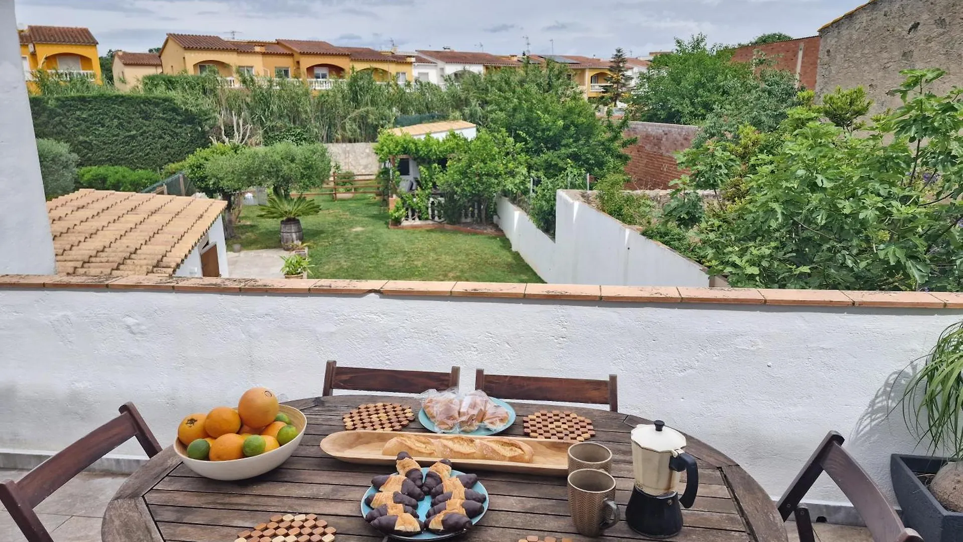 Newly Renovated Large Villa With Garden Castello  D'Empuries 0*,  Espagne