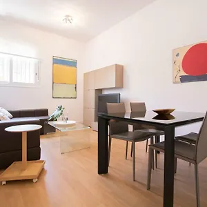 murallas-de-sevilla-apartamento-con-garaje-4-pax.es-andalucia.com/
