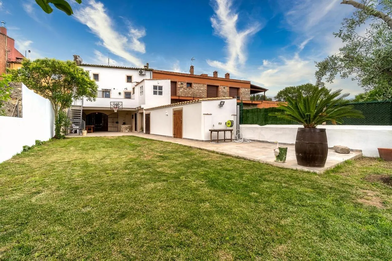 Newly Renovated Large Villa With Garden Castello  D'Empuries